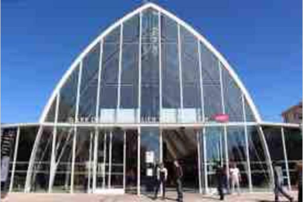 Ferienwohnung Superbe T2+Parking,Proche Centre Ville & Plages Montpellier Exterior foto